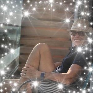 Meet your Posher, Phyllis